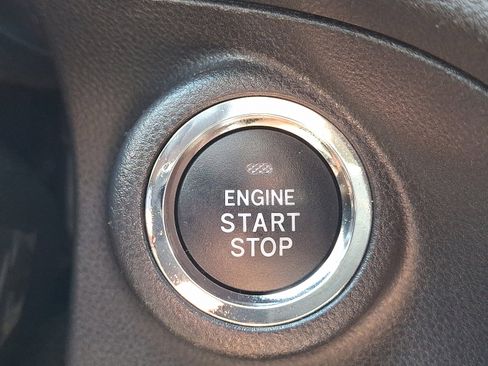 Used 2022 Subaru Ascent Premium w/ Convenience Package image 22