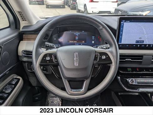Certified 2023 Lincoln Corsair Reserve image 11