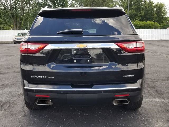Used 2021 Chevrolet Traverse Premier AWD/4WD image 6
