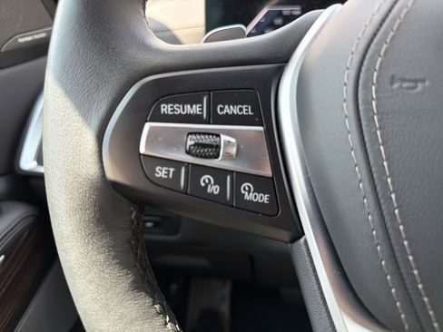 Used 2026 BMW X5 sDrive40i image 19