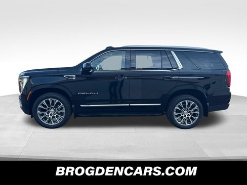New 2026 GMC Yukon Denali AWD/4WD image 9