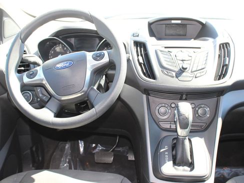Used 2016 Ford Escape S image 12