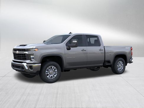 New 2026 Chevrolet Silverado 3500 LT w/ Convenience Package AWD/4WD image 2