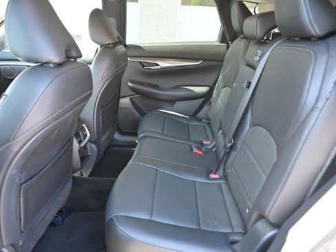 Used 2023 INFINITI QX50 Luxe AWD/4WD image 19