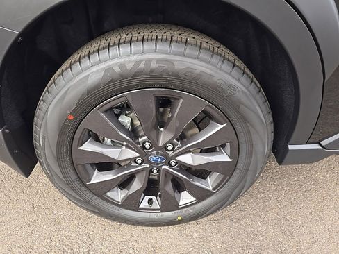 New 2025 Subaru Outback Onyx Edition XT w/ Popular Package #2 image 9