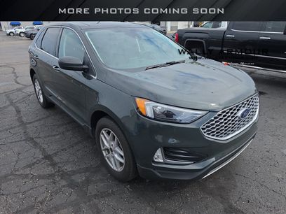 Used 2023 Ford Edge SEL w/ Convenience Package