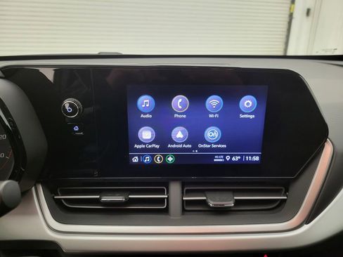 New 2026 Chevrolet Trax RS image 8