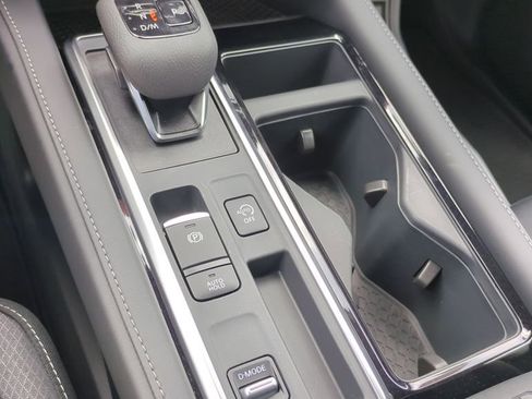 New 2026 Nissan Pathfinder SV FWD image 21