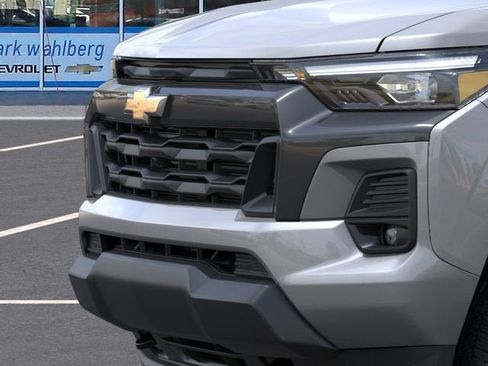 New 2026 Chevrolet Colorado LT w/ LT Convenience Package AWD/4WD image 13