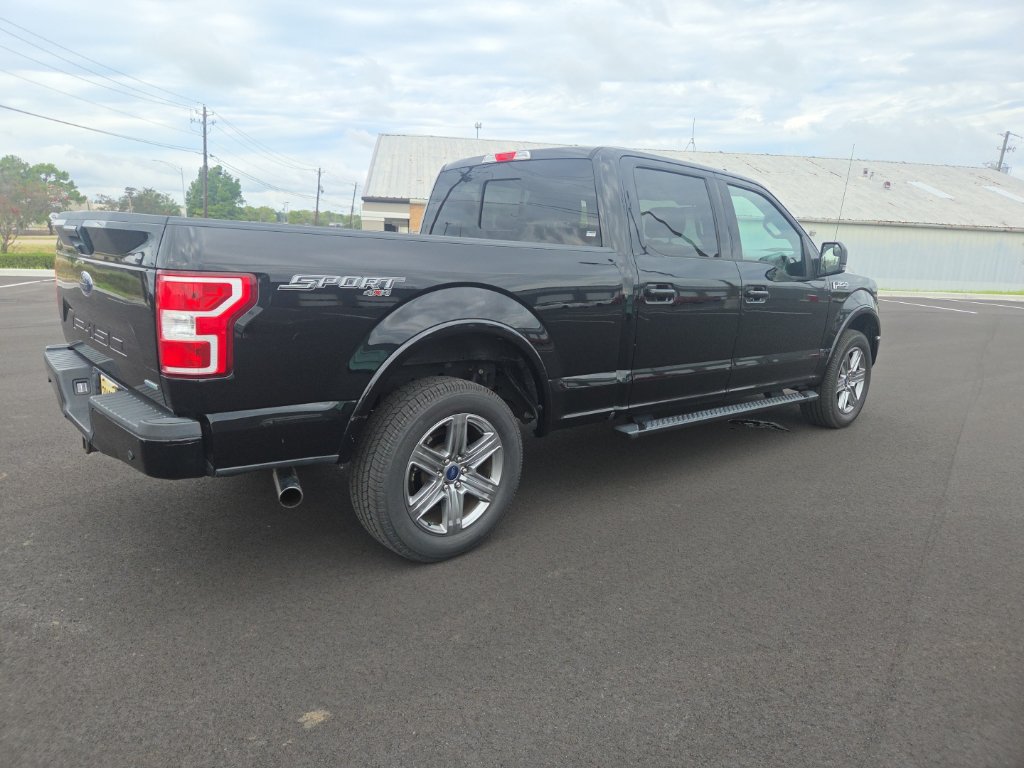 Used 2018 Ford F150 XLT w/ Equipment Group 302A Luxury AWD/4WD image 15