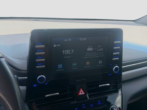 Used 2020 Hyundai Ioniq SEL FWD image 10