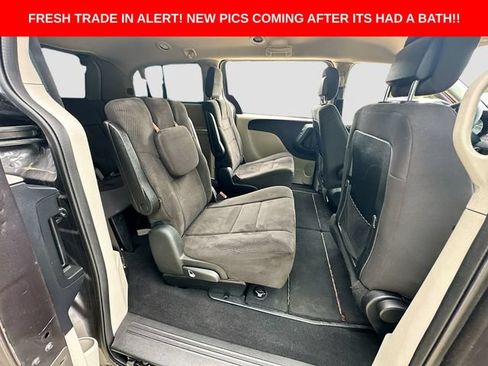 Used 2019 Dodge Grand Caravan SE w/ UConnect Hands-Free Group FWD image 27