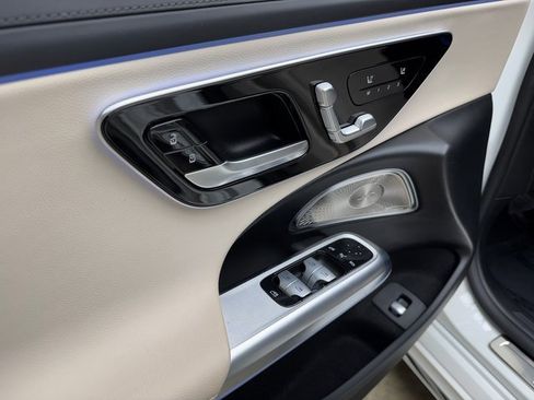 Certified 2024 Mercedes-Benz E 450 4MATIC Sedan image 11