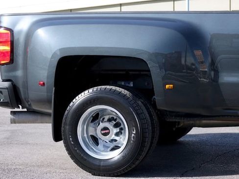 Used 2017 GMC Sierra 3500 Denali w/ Duramax Plus Package image 15