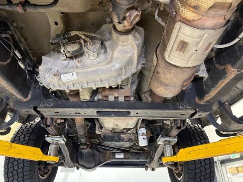 Used 2019 Ford F350 XLT AWD/4WD image 10