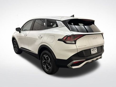 Certified 2023 Kia Sportage LX AWD/4WD image 7