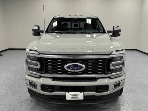 Used 2026 Ford F450 Platinum w/ Platinum Plus Package AWD/4WD image 4