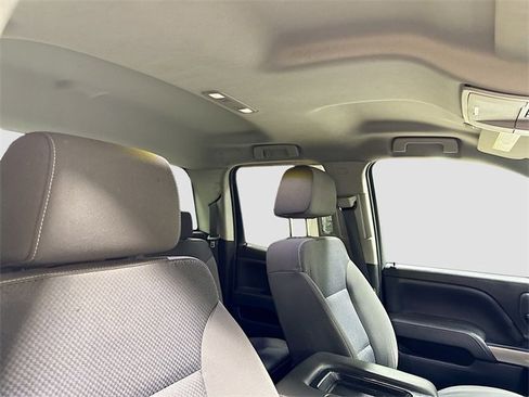 Used 2018 Chevrolet Silverado 1500 LT image 21