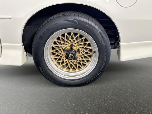 Used 1987 Pontiac Firebird Trans Am RWD image 24