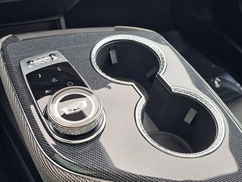 New 2026 Cadillac Optiq Sport 1 AWD/4WD image 32
