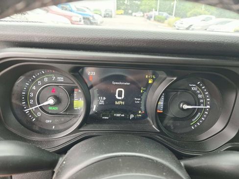 Used 2025 Jeep Wrangler Unlimited Sport S 4xe AWD/4WD image 23