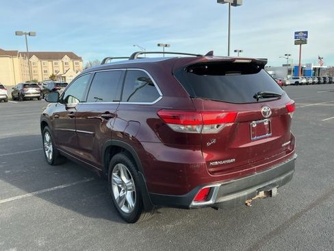 Used 2018 Toyota Highlander Limited image 7
