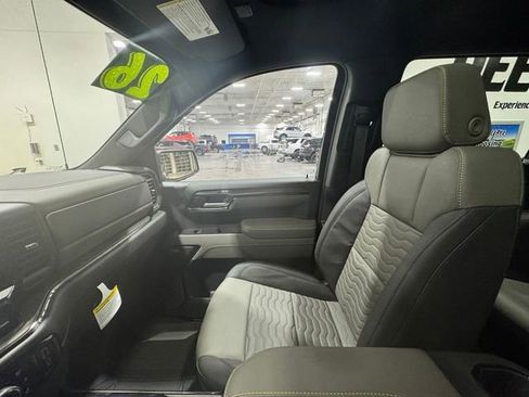 New 2026 Chevrolet Silverado 1500 ZR2 w/ LPO, Dark Essentials Package image 26