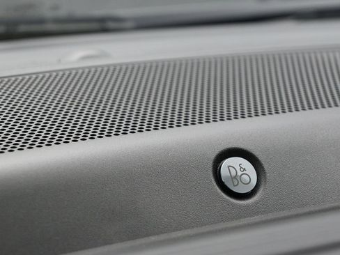 New 2025 Ford F150 Platinum w/ Equipment Group 702A High image 24