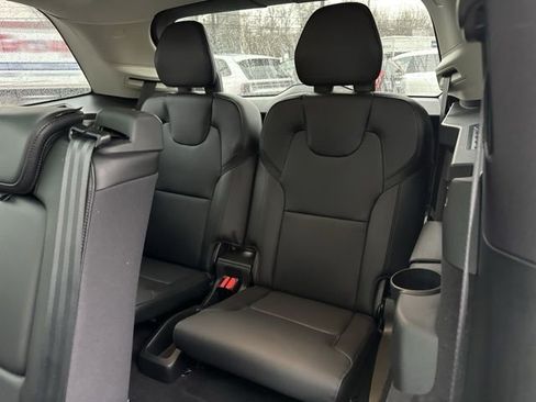 Certified 2023 Volvo XC90 B5 Core w/ Climate Package image 13