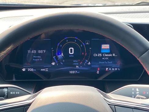 Certified 2025 Chevrolet Equinox RS w/ Safety and Technology Package AWD/4WD image 9