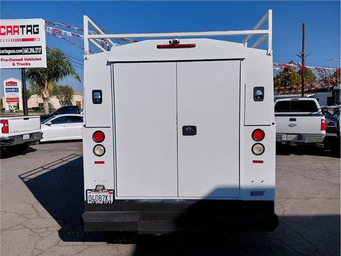 Used 2016 Ford Transit 350 138 DRW w/ Interior Upgrade Package image 10