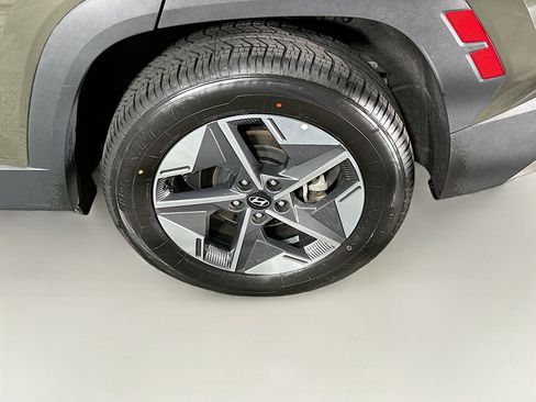 Used 2025 Hyundai Tucson SEL image 11