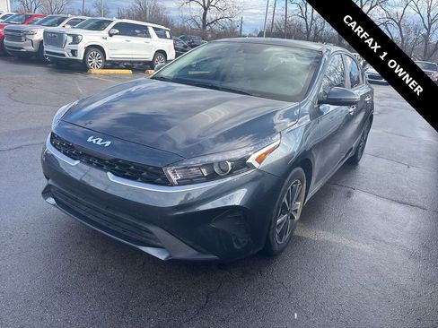 Used 2023 Kia Forte LXS w/ LXS Technology Package image 4