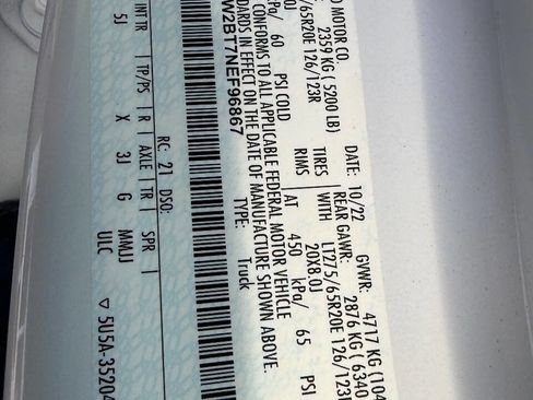 Used 2022 Ford F250 Lariat w/ Lariat Value Package image 39