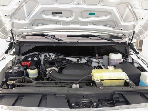 Used 2019 Nissan NV 3500 SV image 25