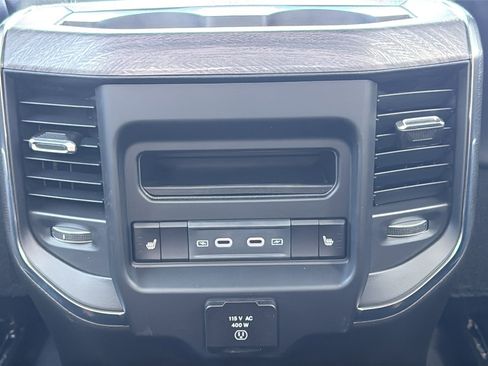 New 2026 RAM 2500 Laramie AWD/4WD image 16