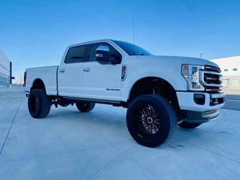 Used 2020 Ford F350 Platinum image 3