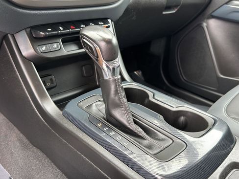 Used 2022 Chevrolet Colorado Z71 image 30