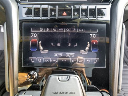 Used 2024 Lamborghini Urus S AWD/4WD image 20