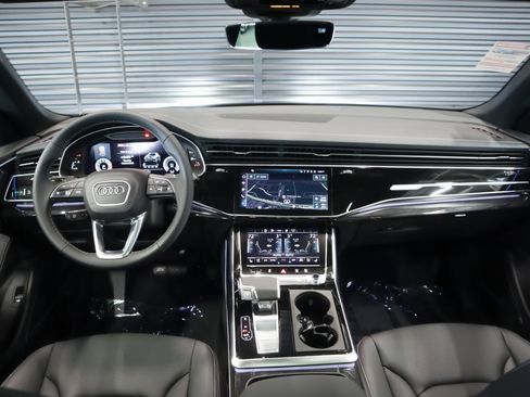 New 2026 Audi Q8 Premium Plus image 7