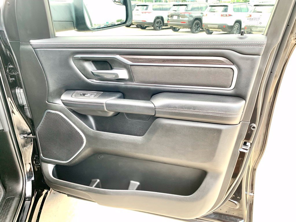 Used 2026 RAM 1500 Laramie AWD/4WD image 47