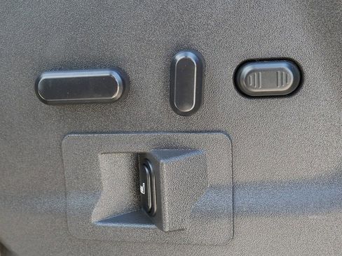 Used 2017 Ford Transit 250 130 Medium Roof w/ Interior Upgrade Package RWD image 14