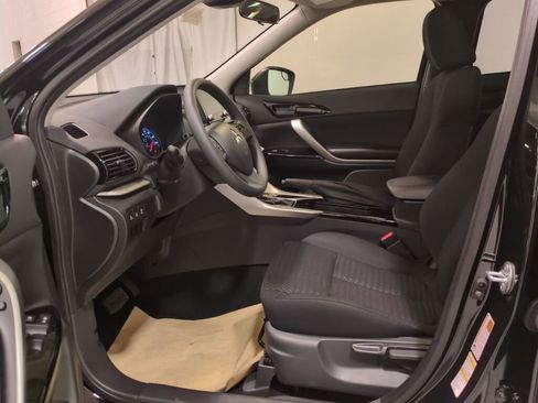 New 2025 Mitsubishi Eclipse Cross LE image 16