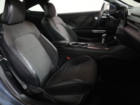 Used 2024 Ford Mustang Coupe image 19