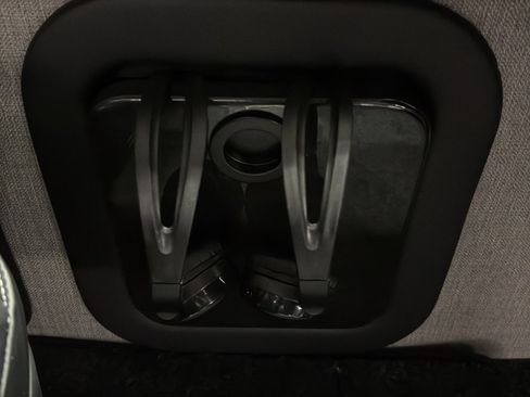 New 2025 GMC Savana 2500 Extended w/ Driver Convenience Package image 24