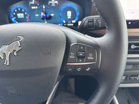 Certified 2025 Ford Bronco Sport Outer Banks w/ Outer Banks Tech Package+ image 29