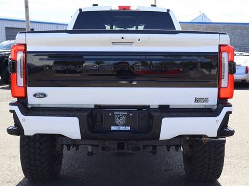 Used 2025 Ford F350 Platinum w/ FX4 Off-Road Package AWD/4WD image 4