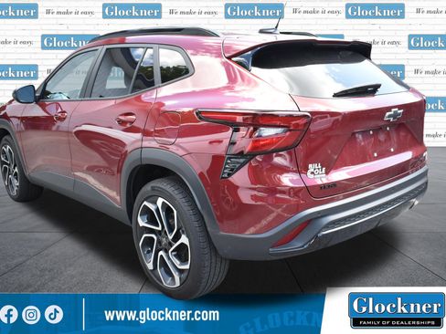 Used 2024 Chevrolet Trax RS w/ Driver Confidence Package FWD image 8