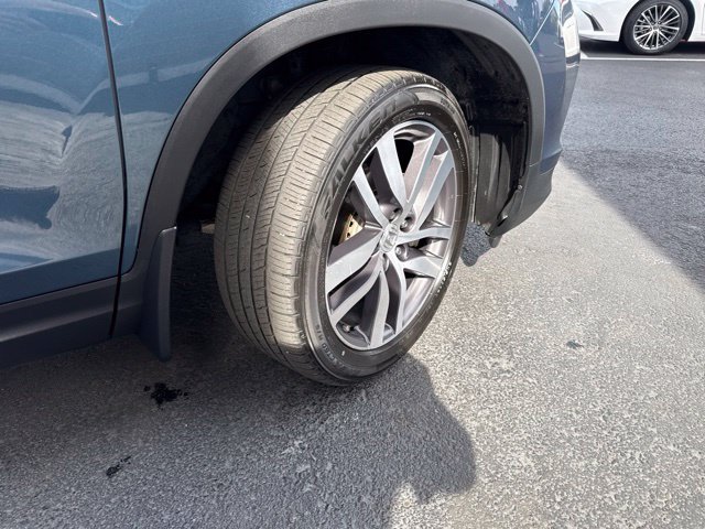 Used 2017 Honda Pilot Touring image 11