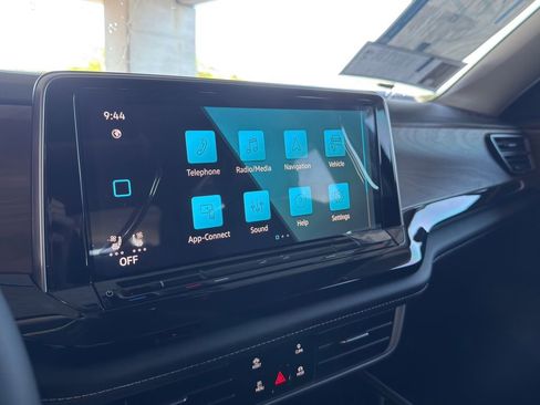 New 2026 Volkswagen Atlas SE AWD/4WD image 15